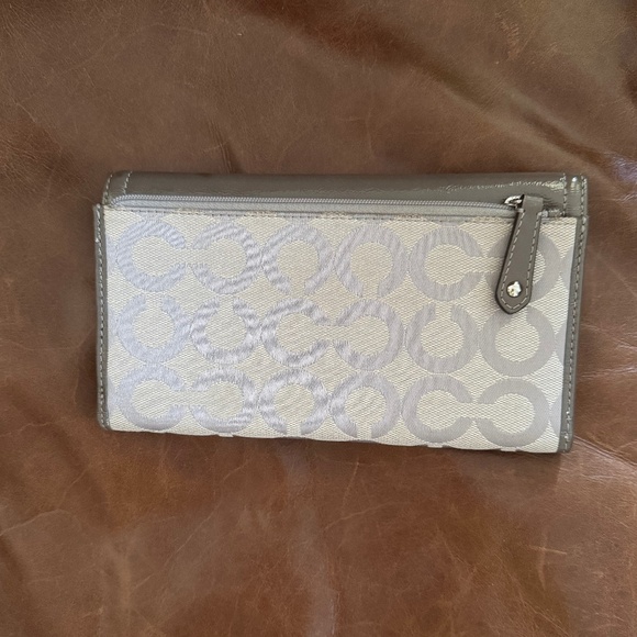 Coach Madison Op Art Dotted Wallet Signature Tri Fold Leather Canvas Khaki/Pink - Picture 4 of 4